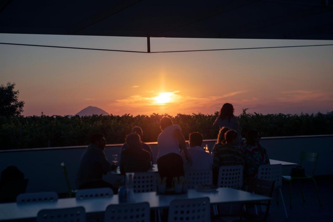Tenuta Di Castellaro Winery & Resort ليباري المظهر الخارجي الصورة