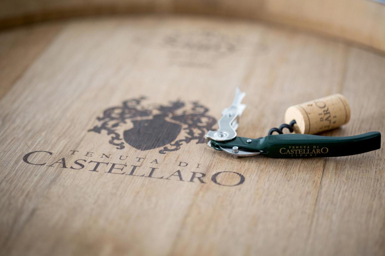 Tenuta Di Castellaro Winery & Resort ليباري المظهر الخارجي الصورة